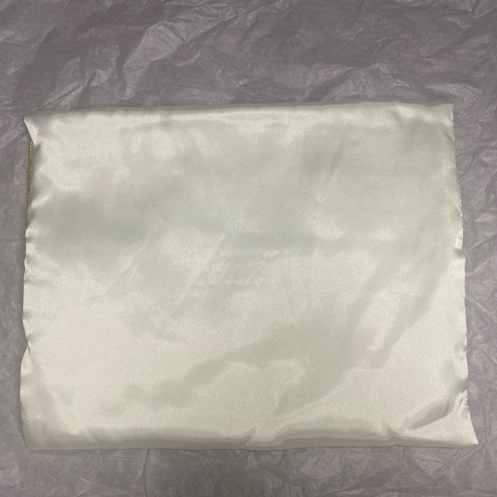 VICTORIAS SECRET VINTAGE 80’s LINGERIE SATIN BAG - NEW IN PACKAGE - Picture 9 of 15
